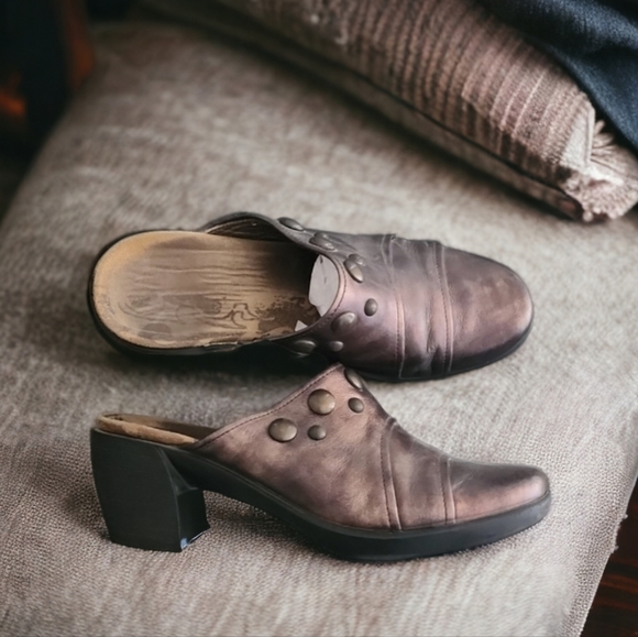 ROMIKA Skyward Clogs Mules 37 7 Metallic Bronze Leather Studded Euro Comfort - Picture 4 of 16